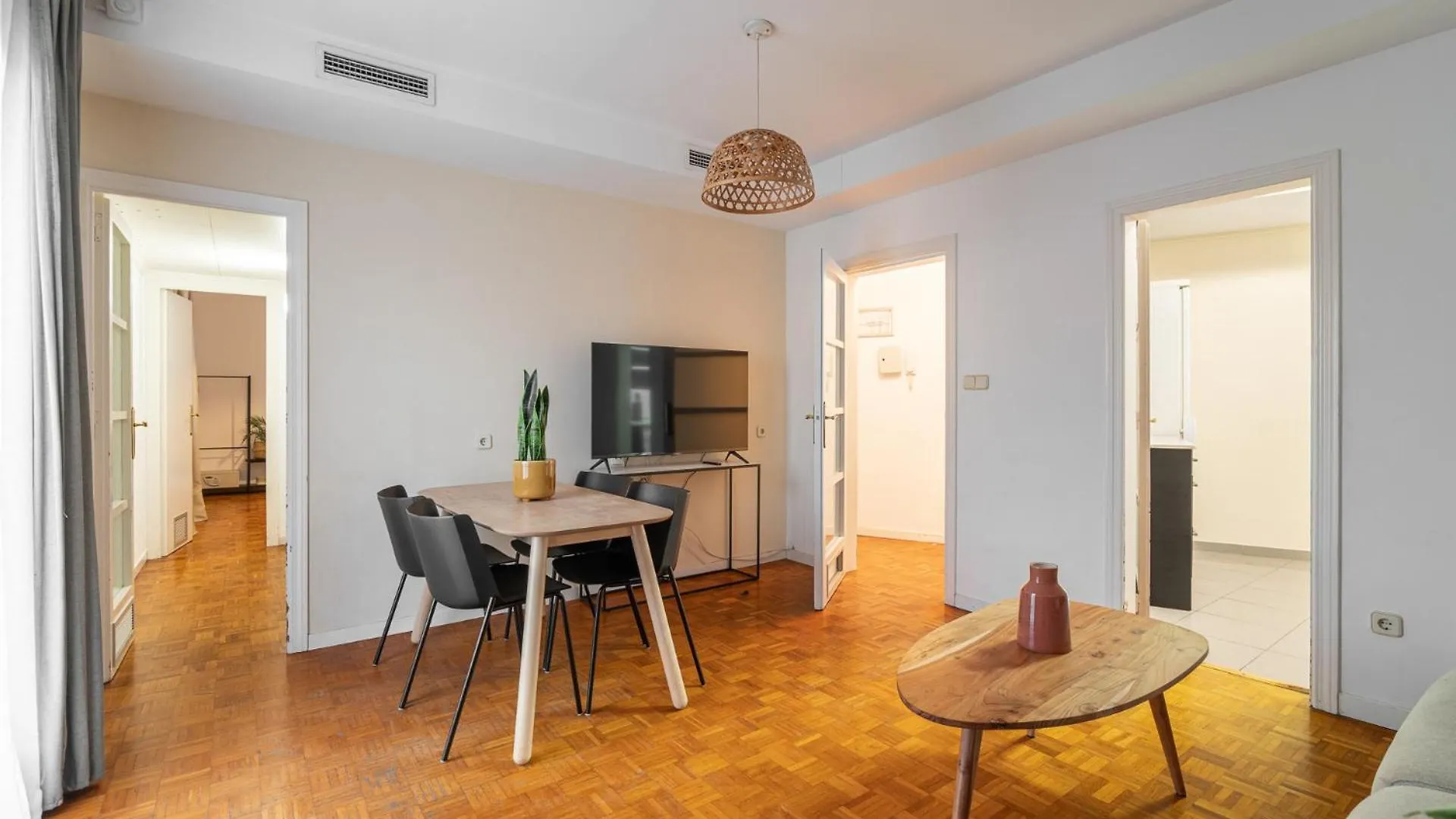 Stay U-Nique Apartments Gaudi III 巴塞罗那
